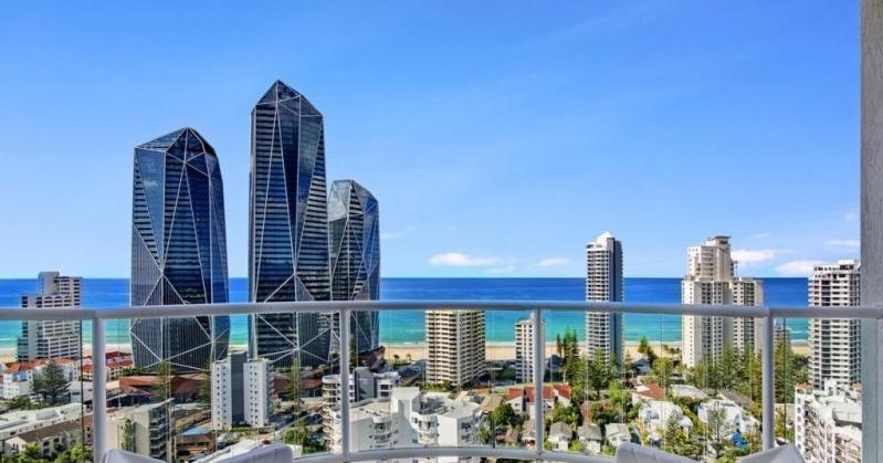 Deluxe Private Apartment And Studio - Ocean Views Gold Coast Exterior foto