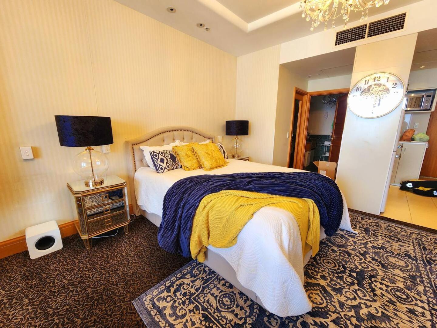 Deluxe Private Apartment And Studio - Ocean Views Gold Coast Exterior foto